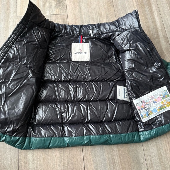 Moncler Enfant Kids Green Adilie goose Down puffer Jacket size 4 - Picture 4 of 11
